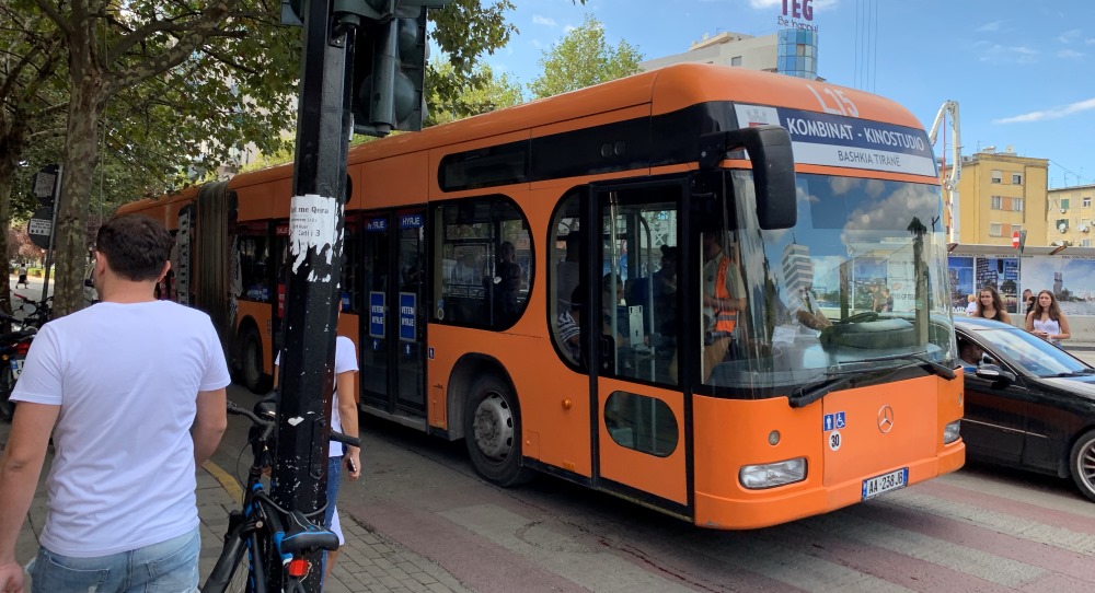 Hyn ne fuqi vendimi, rimbursim 100 leke/liter karburant per transportin urban